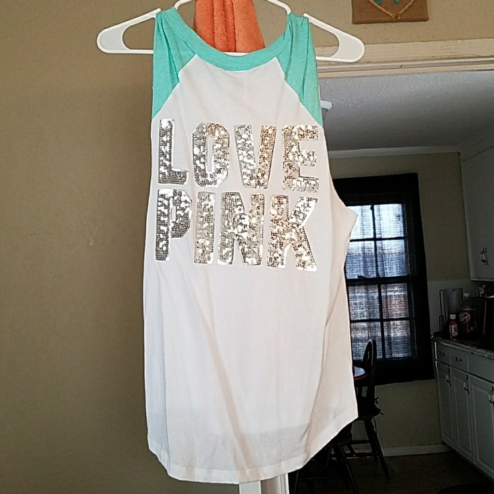 Pink tank top